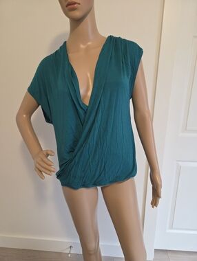 Aritzia Babaton Teal Wrap Style Top